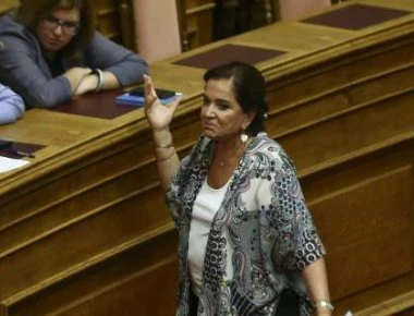 Μπακογιάννη: Τριετές πισωγύρισμα για την Ελλάδα -Χάσαμε 3,5 χρόνια και φορτωθήκαμε 100 δισ. ευρώ